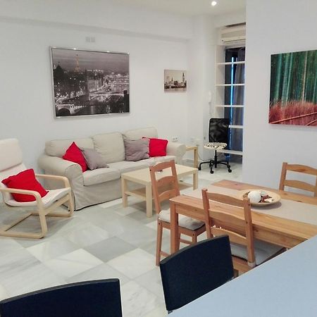 Centrico Apartamento Con Patio Privado Sevilla Dış mekan fotoğraf