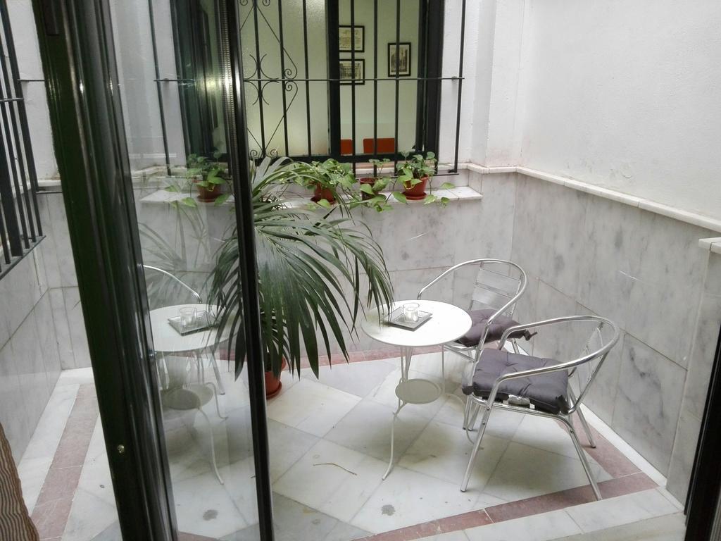 Centrico Apartamento Con Patio Privado Sevilla Dış mekan fotoğraf
